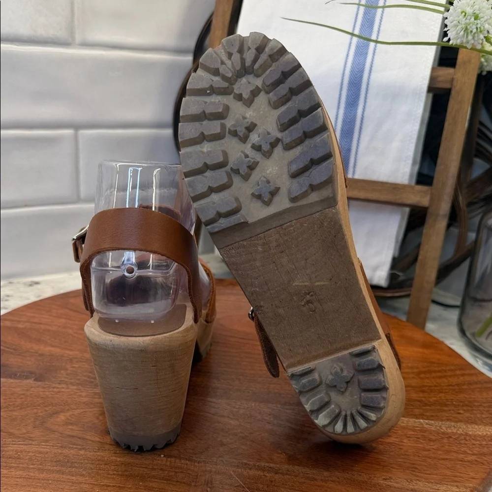 MIA Greta Swedish Wooden Clogs